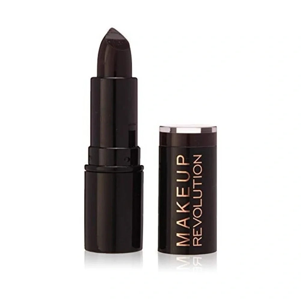 Makeup Revolution celebration vampy